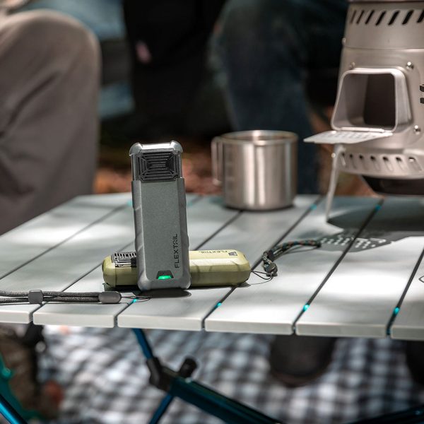 MAX REPELLER S - 2-in-1 Portable & Rechargeable Mosquito Repellent - Image 2