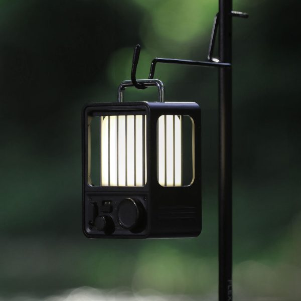VILLA LANTERN - Vintage LED Rechargeable Camp Lantern - Image 2